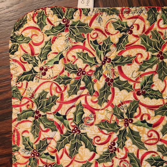 Handmade reversible Christmas themed placemats - Picture 4 of 6
